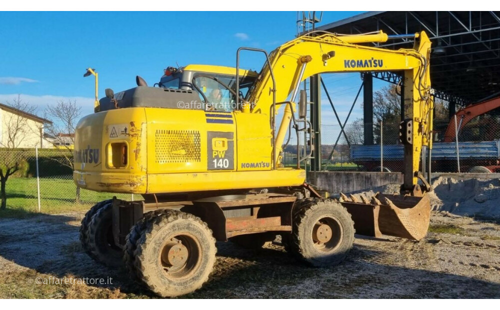 Komatsu PW140-7 Used - 1