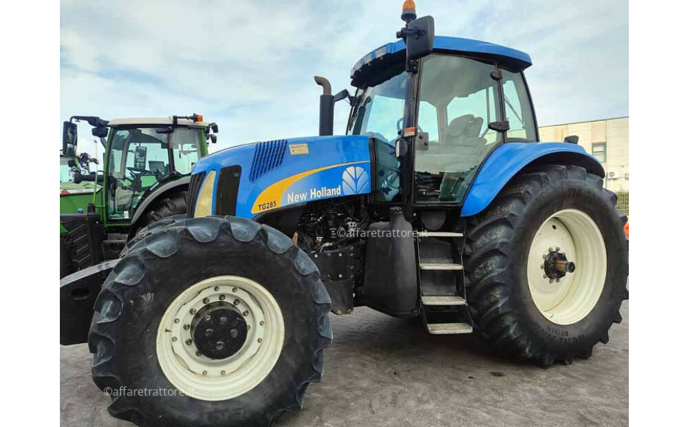 New Holland TG 285 Used - 1