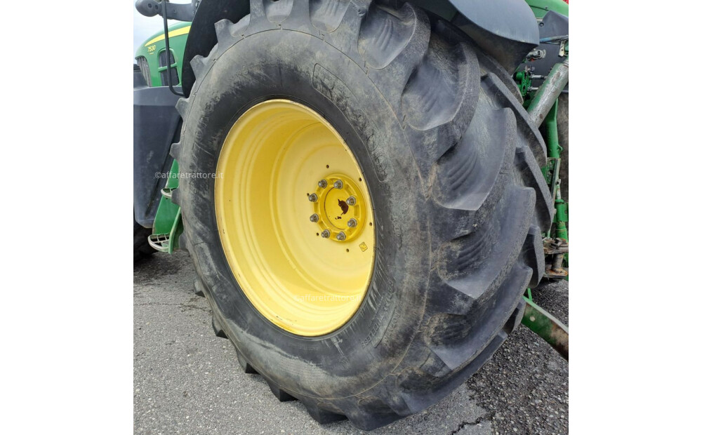 John Deere 7530 PREMIUM Used - 8