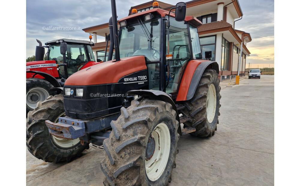 New Holland TS90 Used - 4