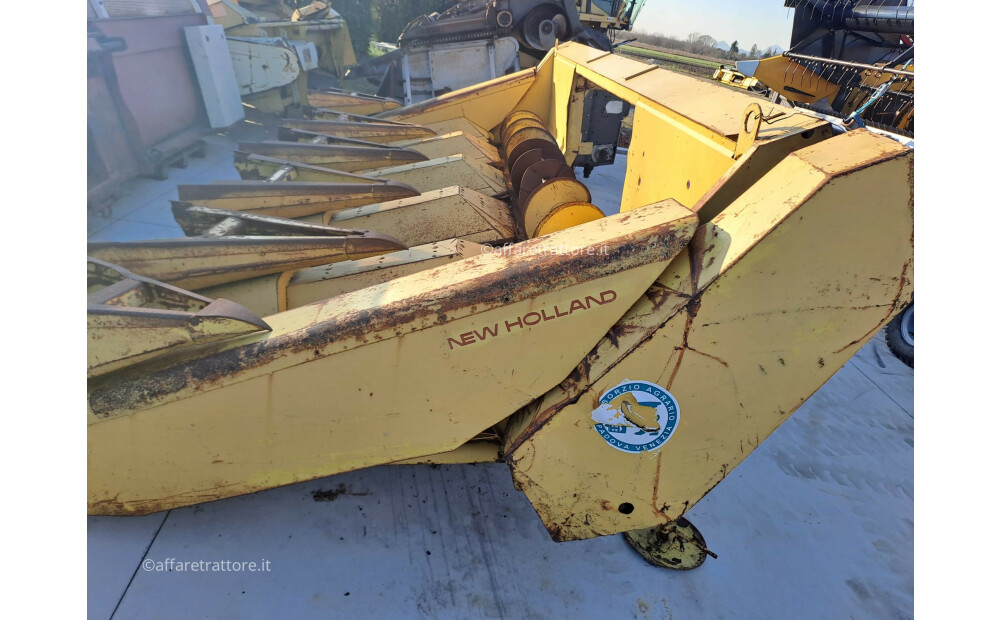 New Holland Barra mais fissa 5F interfila 75cm – X TX8070 Used - 5