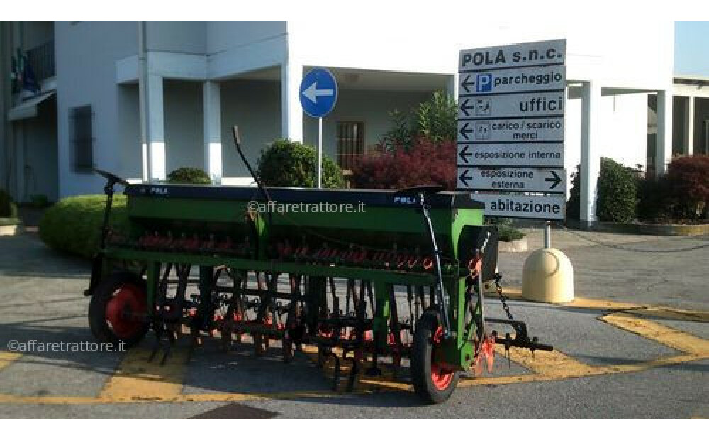 USED CARRARO AGRITALIA 300 WHEAT SEEDER - 1