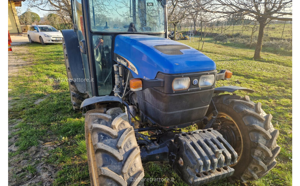 New Holland TNF 95 Used - 1