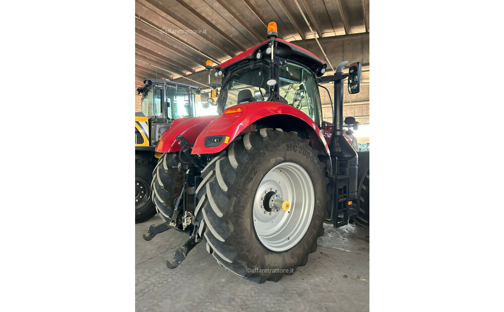 Case-Ih OPTUM 300 Used - 2