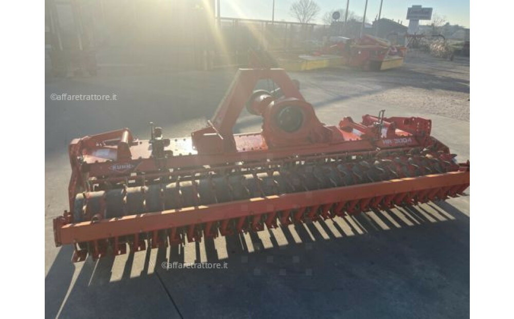 Kuhn HR3004 Used - 5