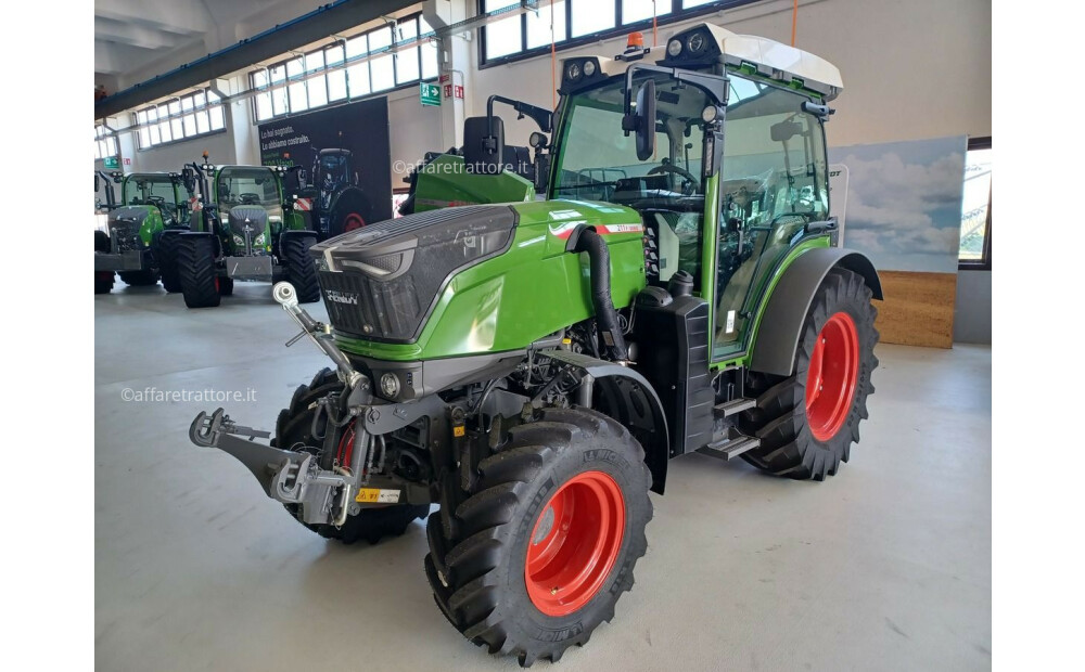 Fendt 211F Used - 2