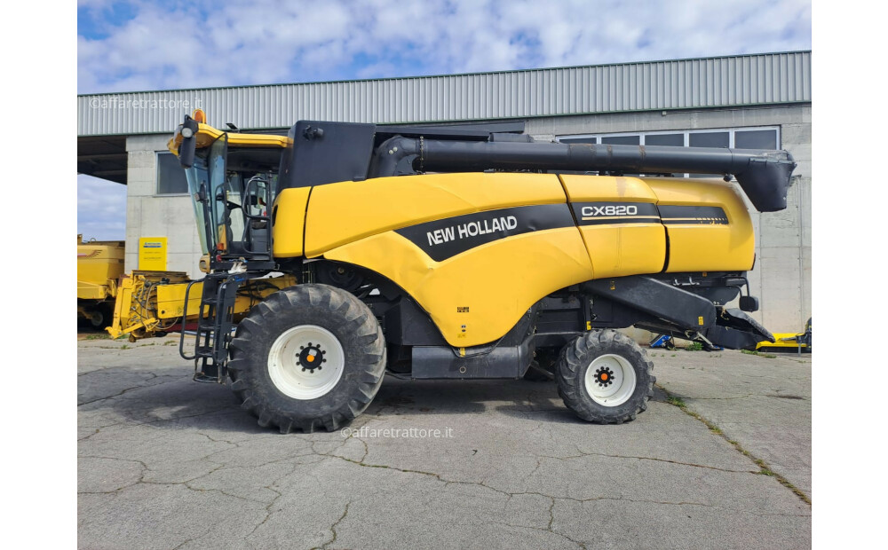 3312660009 New Holland CX820 Combine Harvester - 6