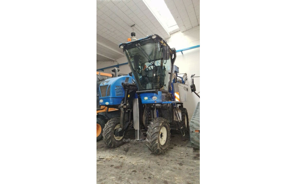 New Holland VL6080 Used - 3