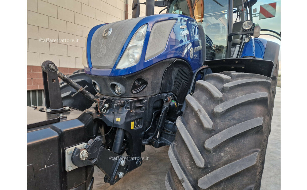 New Holland T7.315 Used - 15