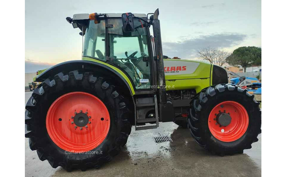 Claas ARES 836 Used - 1