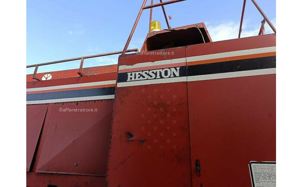 Hesston - Fiatagri 4800 Used - 3