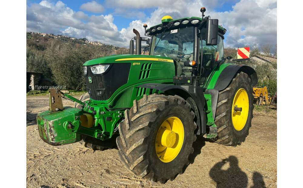 John Deere 6175R Used - 2