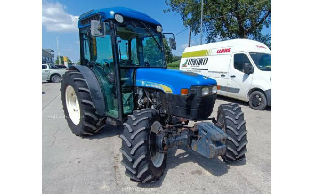 New Holland TNF 95 Used - 3