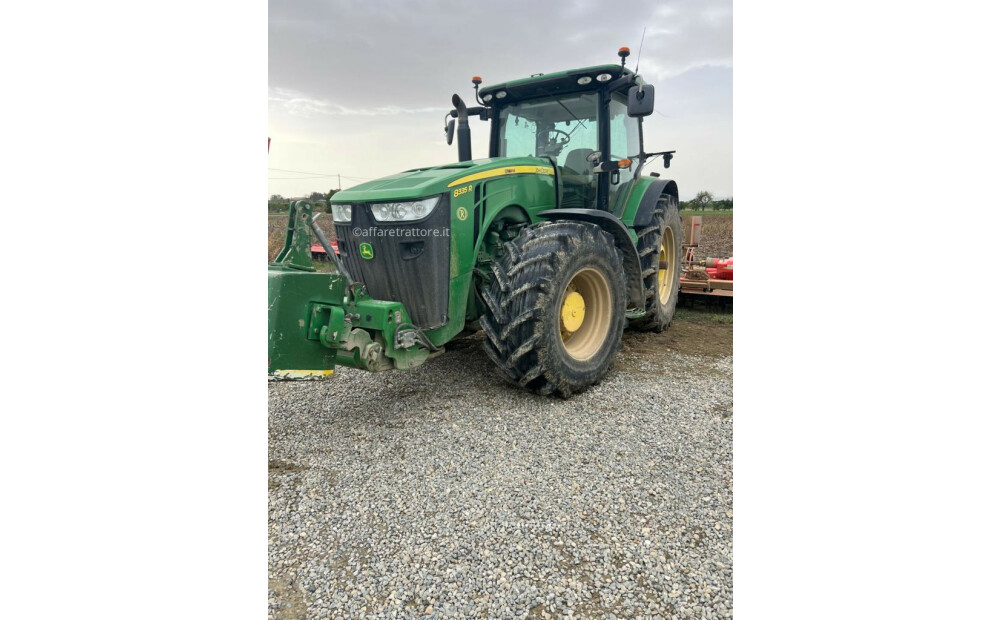 John Deere 8335R Used - 1