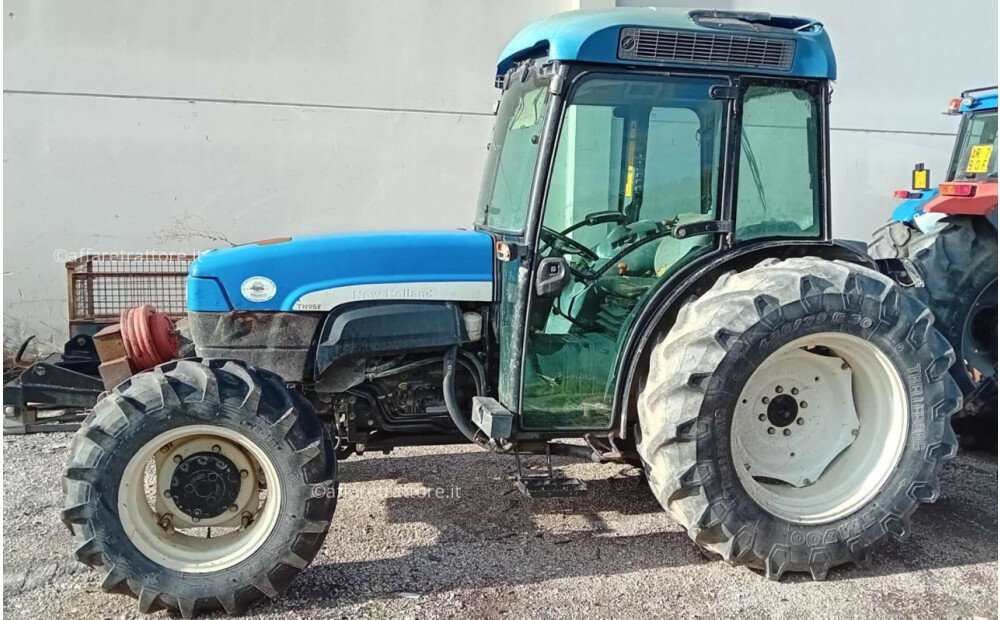 New Holland TN95 FA Used - 3