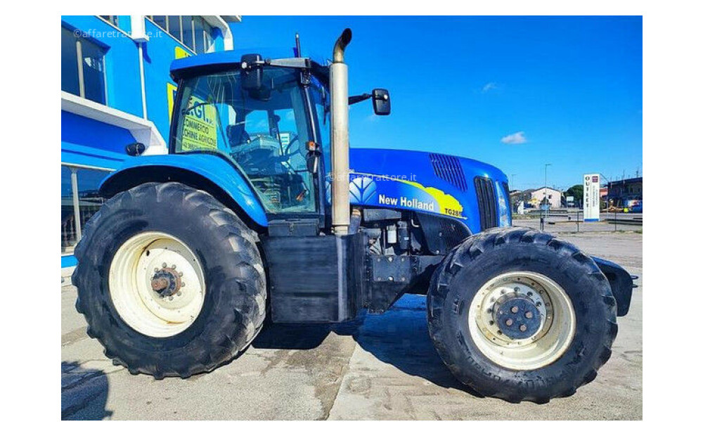 New Holland TG 285 Used - 4