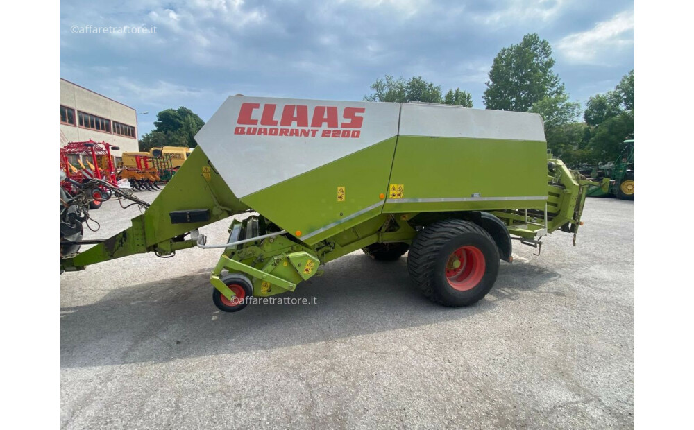 Claas QUADRANT 2200 Used - 2