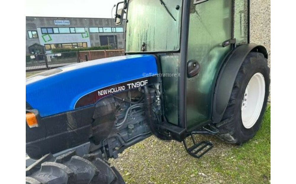 New Holland TN 90 Used - 3