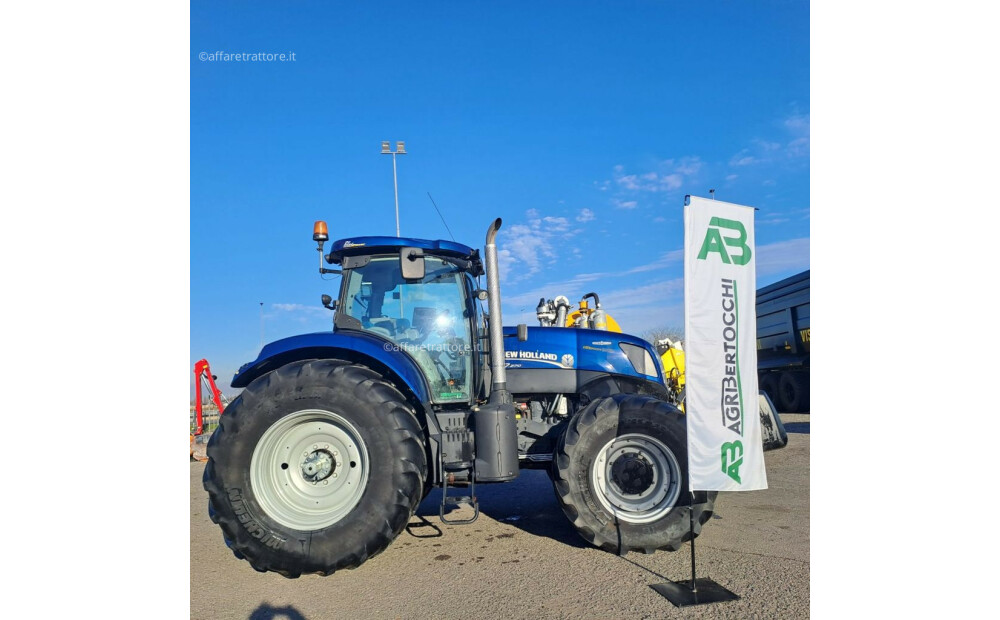 New Holland T7.270 AUTOCOMMAND BLUE POWER Used - 4