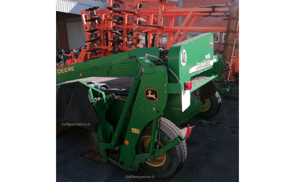 John Deere 730 Used - 8