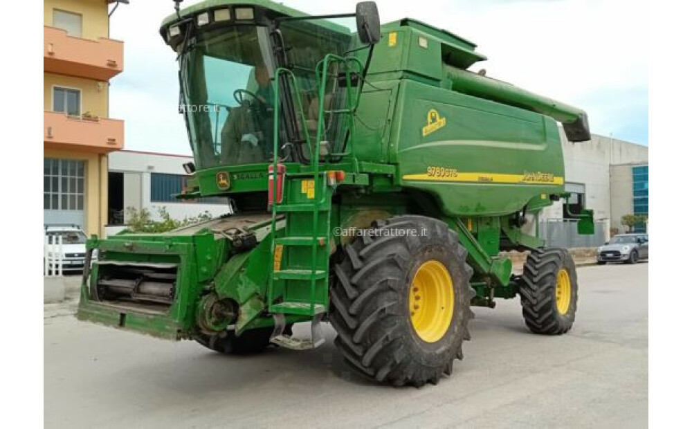 John Deere 9780 CTS HILLMASTER Used - 1