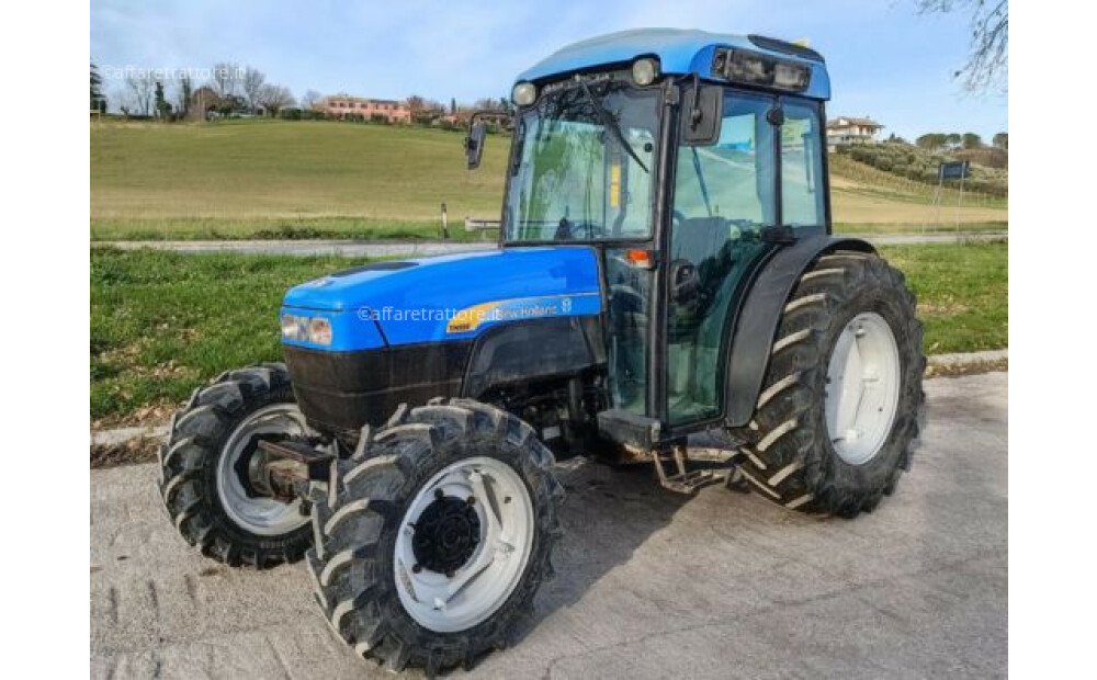 New Holland TN95FA Used - 1