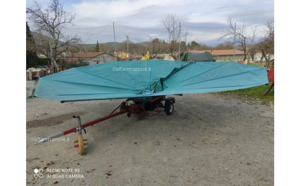 Olive picking umbrella Used - 1