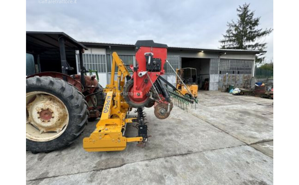 ALPEGO 2.50 COMBINED SEEDER Used - 4