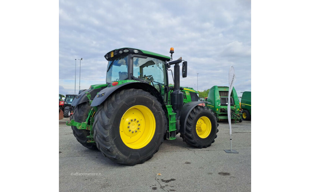 John Deere 6215R Usato - 4