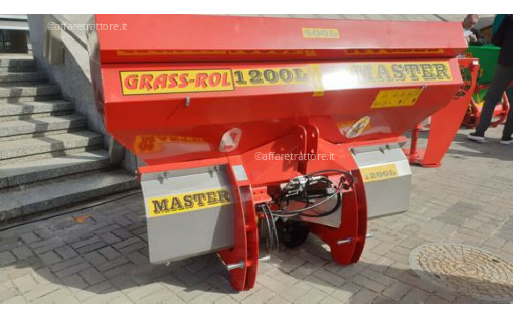 Grass-Rol Fertilizer spreader MASTER 1200l - 8