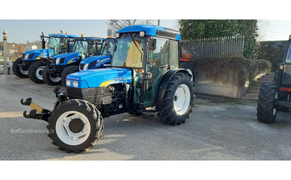 New Holland TN95FA Used - 1