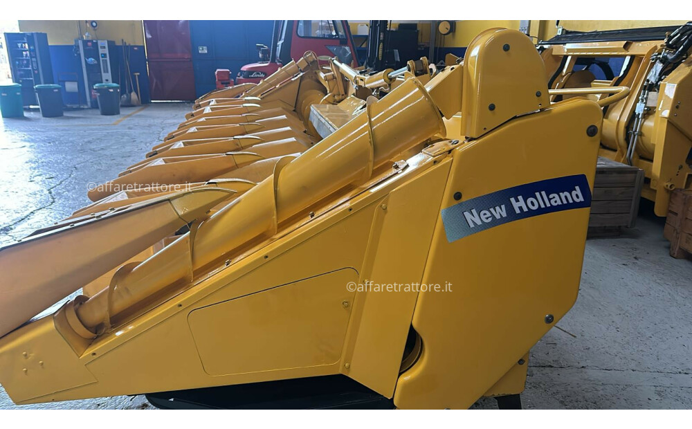 New Holland MF875W 8-row folding corn bar, 75cm inter-row, frame 846512006 – X CR – Overhauled and repainted - 2