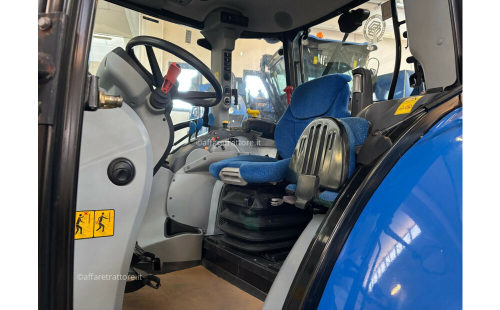 New Holland T5 115 Electro Command Used - 10