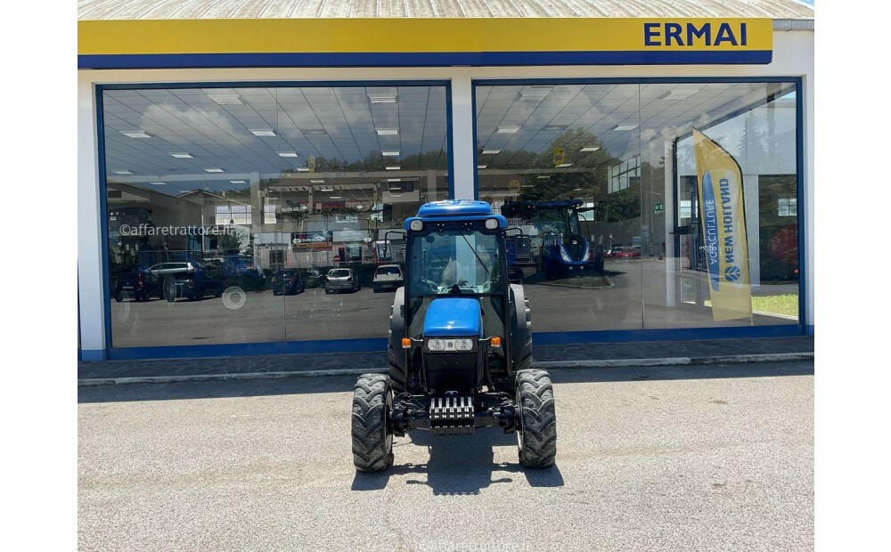 New Holland TN75F Used - 2