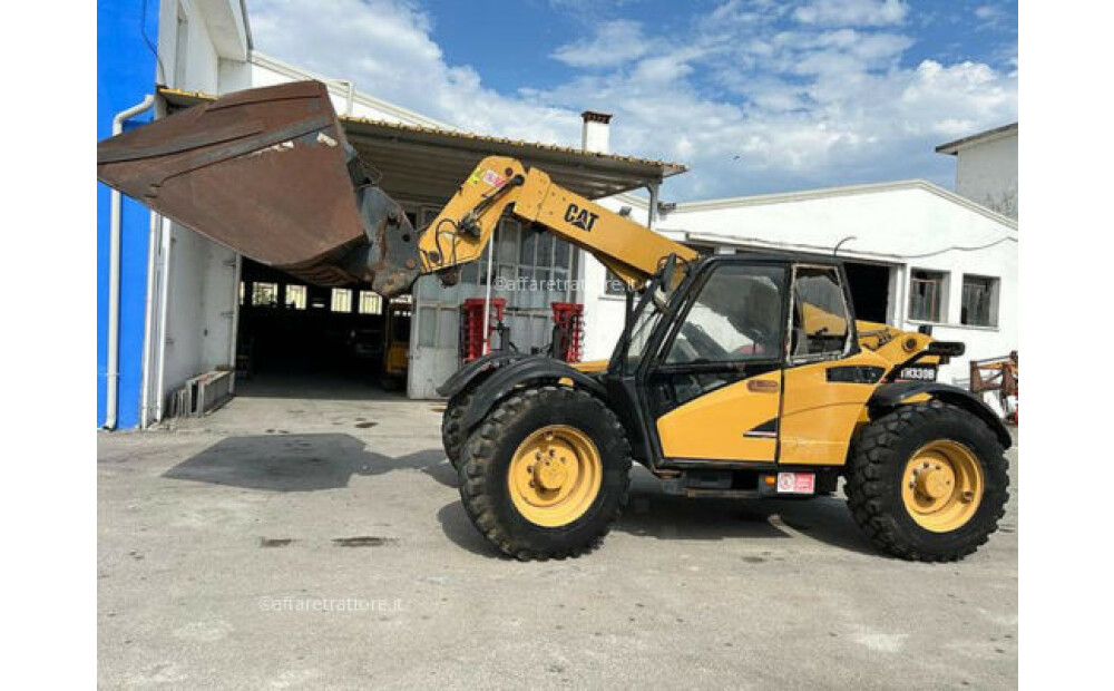 Caterpillar TH 330 B Used - 1