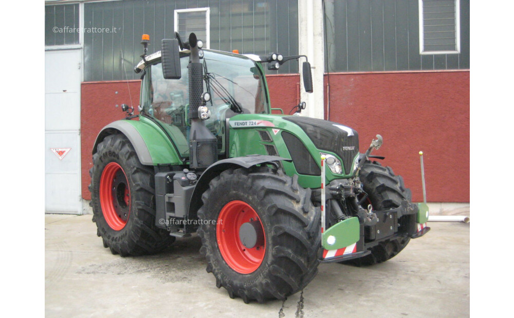 Fendt 724 VARIO SCR Used - 2