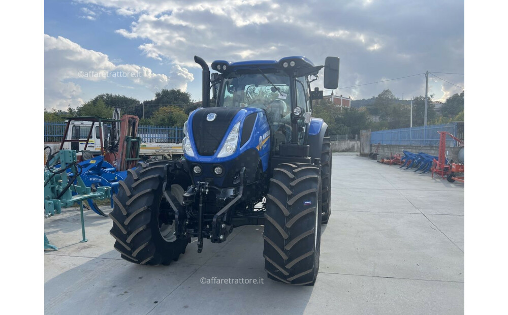 New Holland t7 New - 3