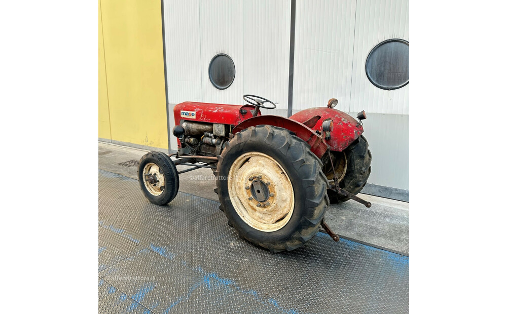 Busatto 440 Tractor - 35 hp - 9