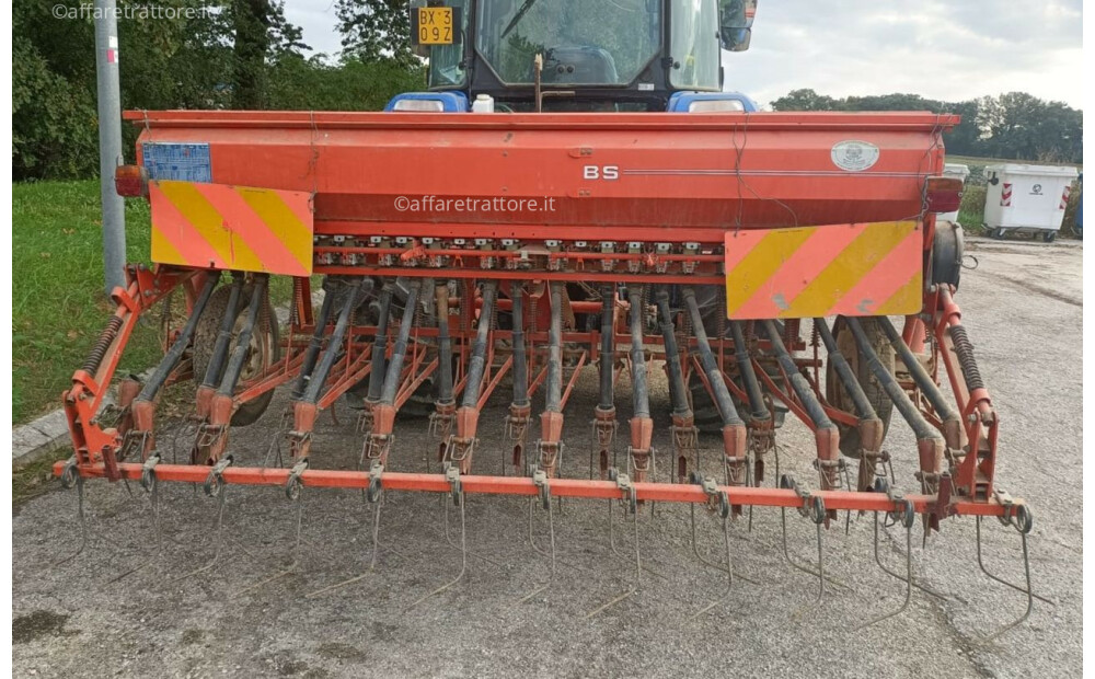 Kuhn BS 300 Used - 2