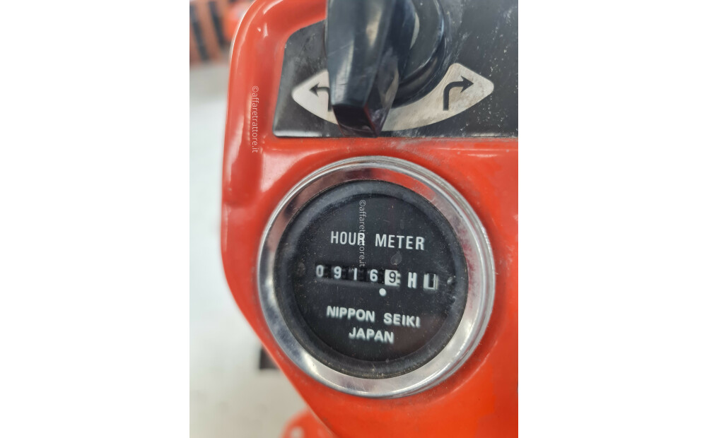 Used Kubota B4200 TRACTOR - 2