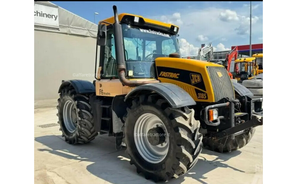 JCB Fastrac 3185 Used - 13