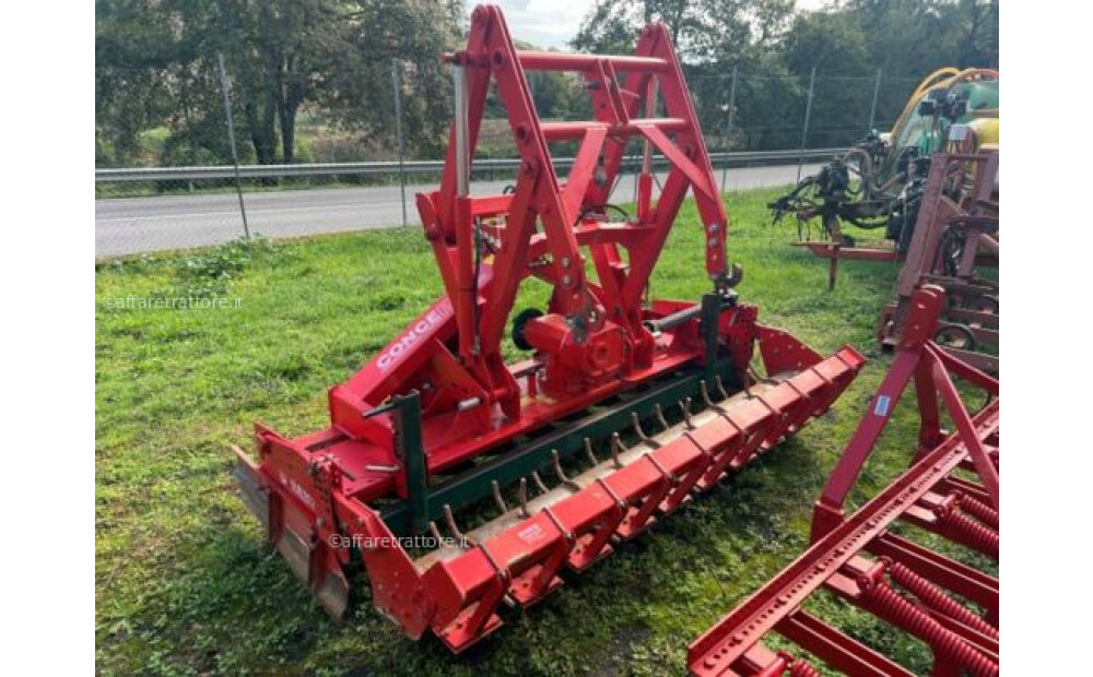 Perugini NK 250 + seeder attachment Used - 8