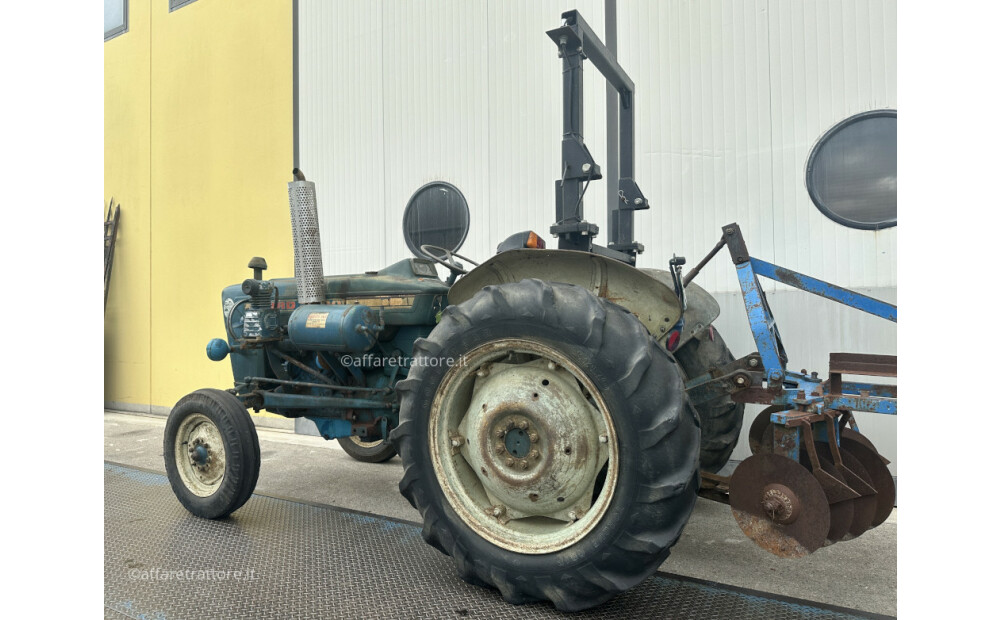 Ford 3000 Tractor - 50 hp - 15