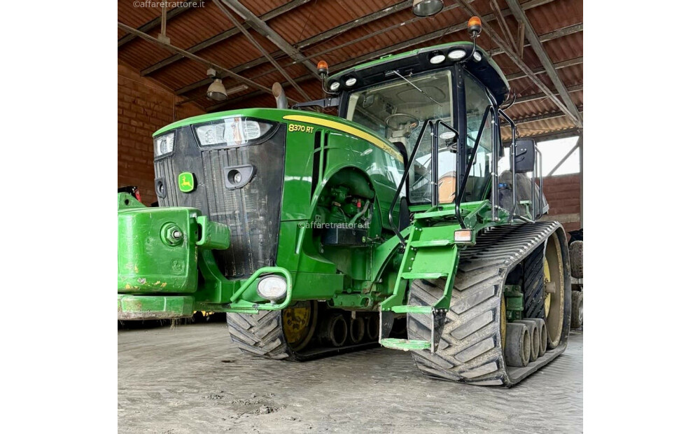 John Deere 8370 RT Used - 1