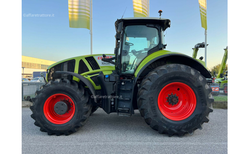 Claas AXION 940 Used - 4