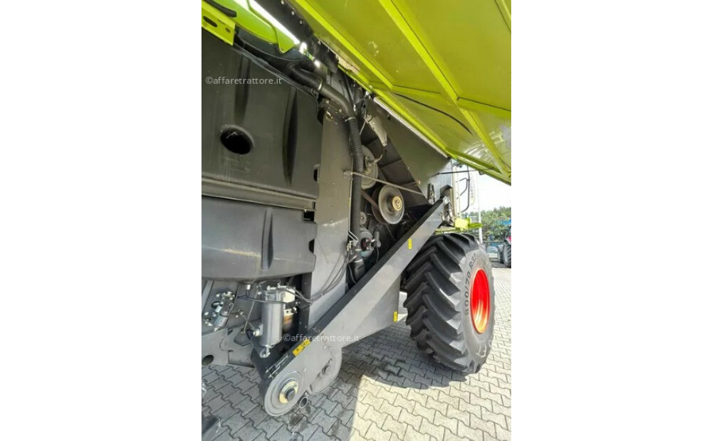 Claas Lexion 670 Used - 6