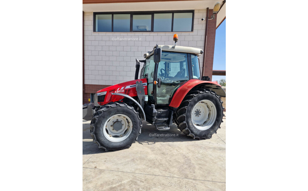 Massey Ferguson 5608 DYNA4 Used - 3