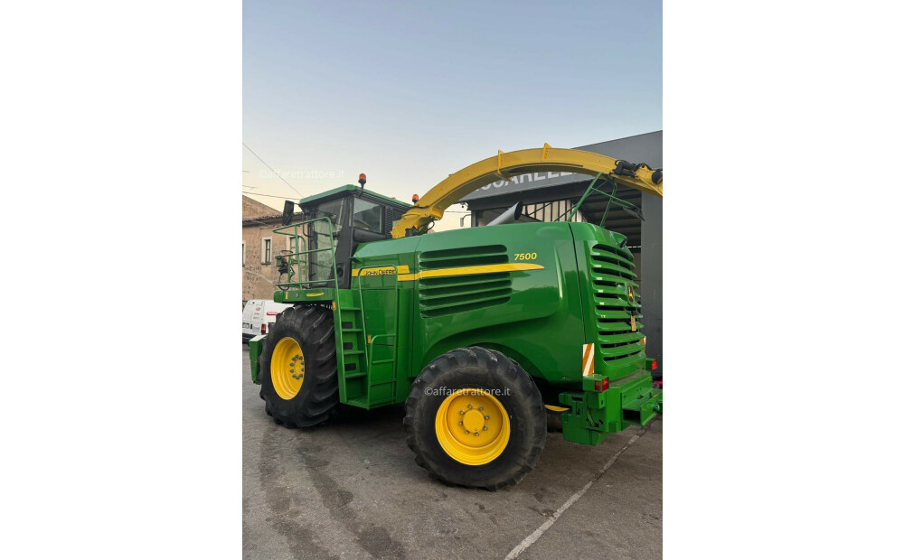 John Deere 7500 4 ruote motrici Used - 4