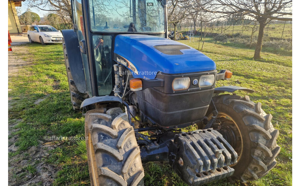 New Holland TNF 95 Used - 2