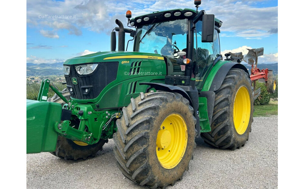 John Deere 6155R Used - 2